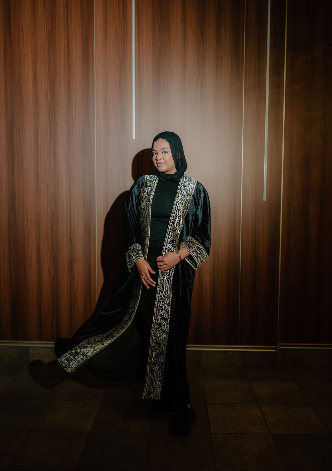 Velvet open abaya