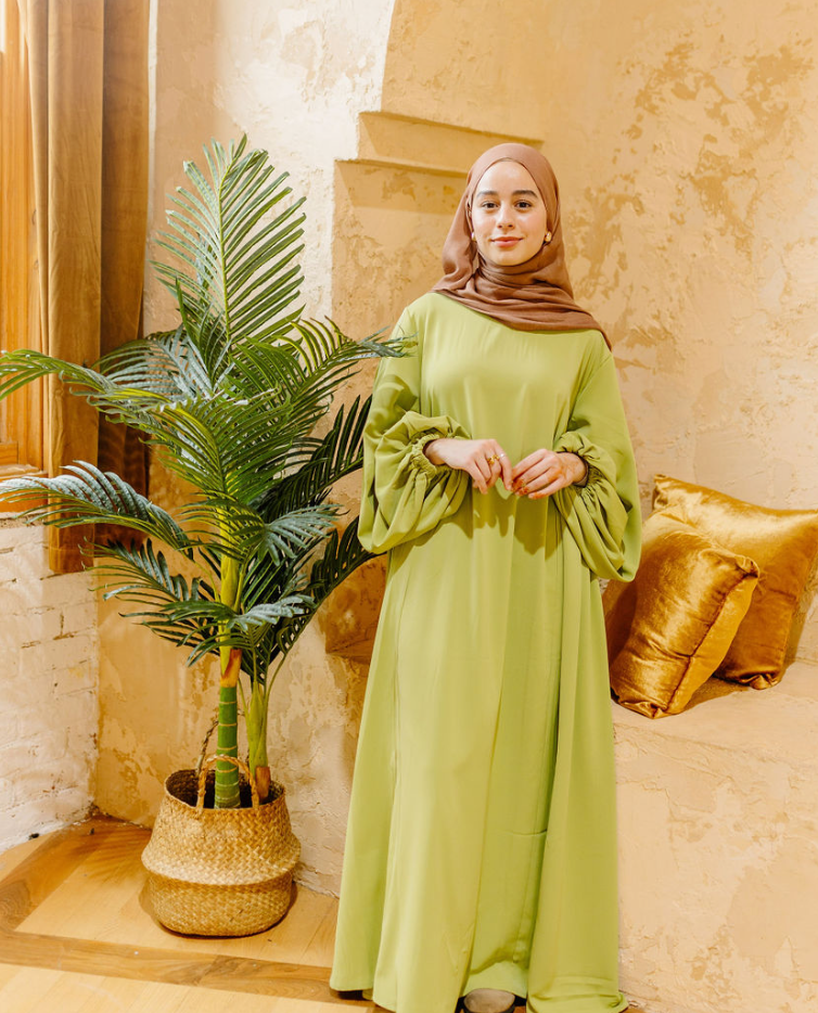 Pistachio green abaya Lulu Hijabs Pistachio green abaya Lulu Hijabs