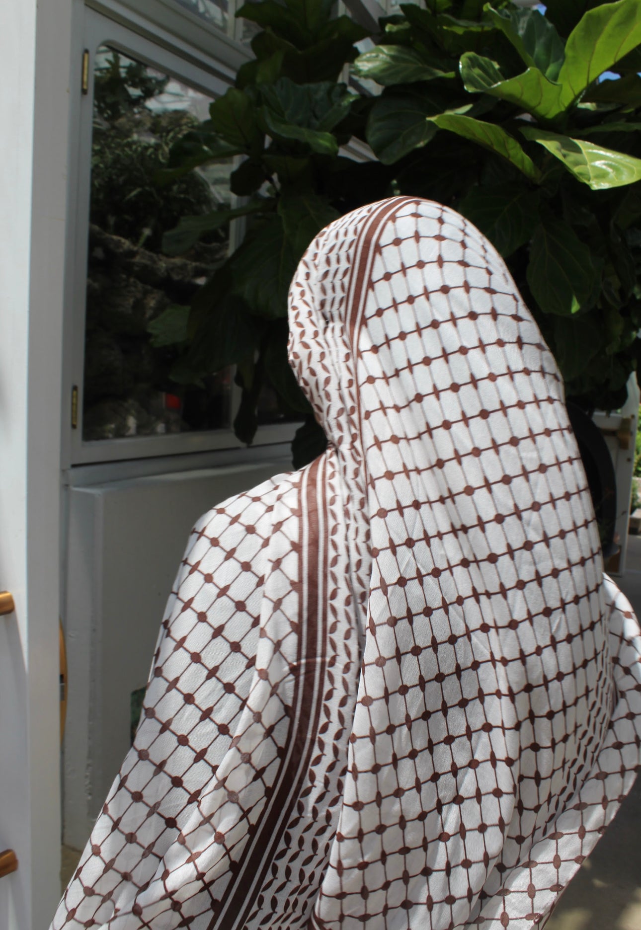 Keffiyeh in brown