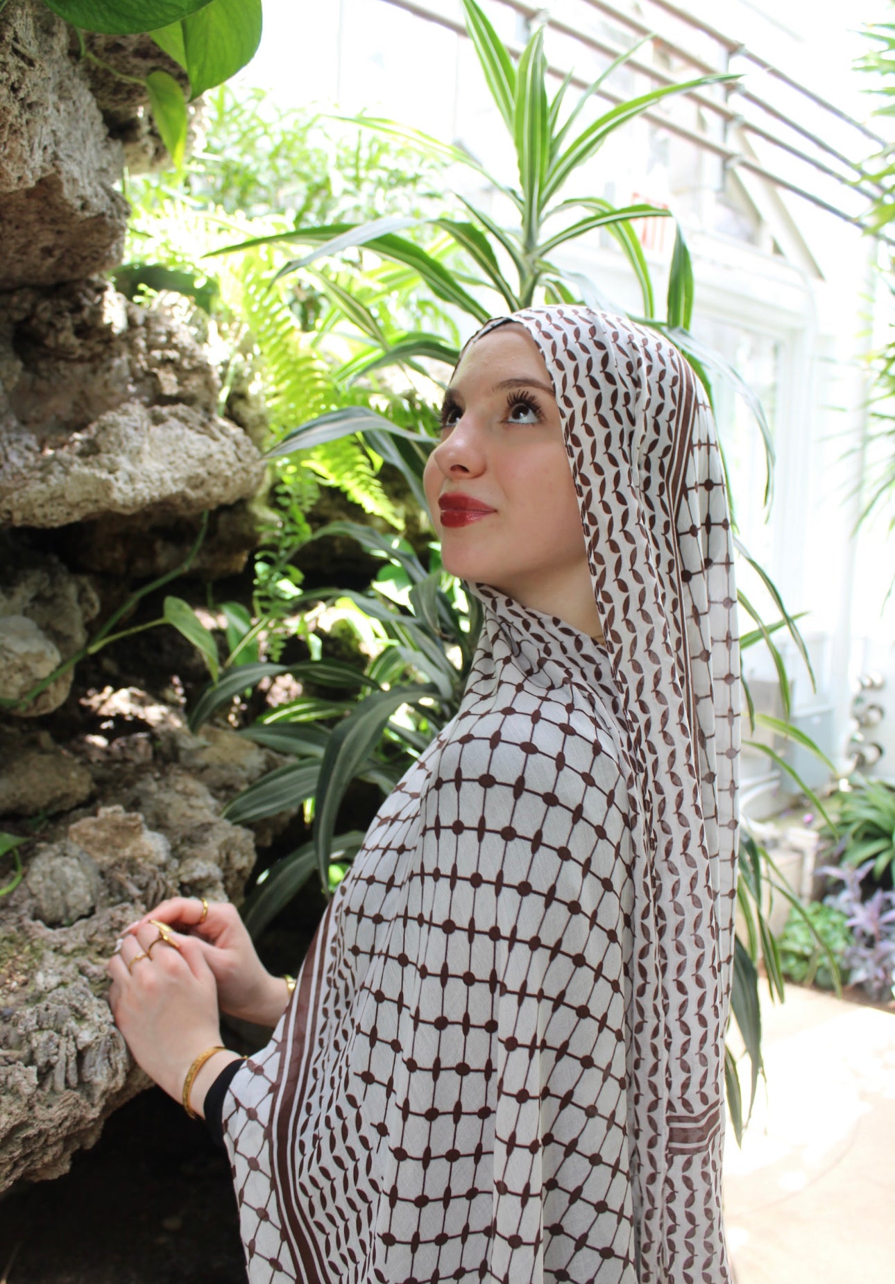 Keffiyeh in brown