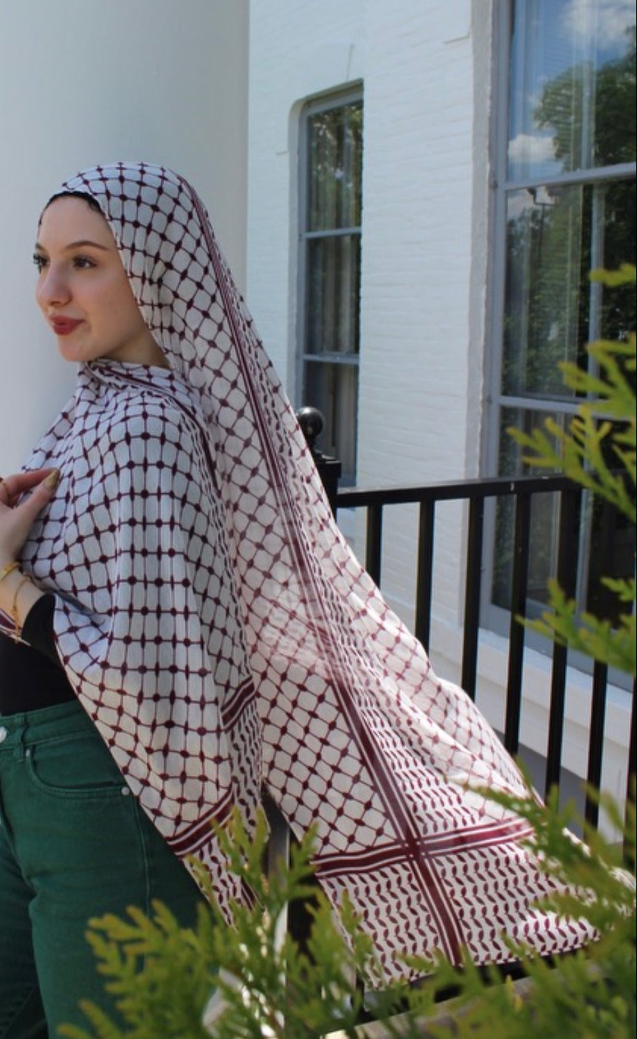 Keffiyeh in maroon