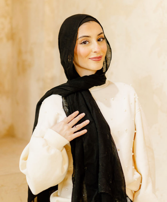 Black modal hijab